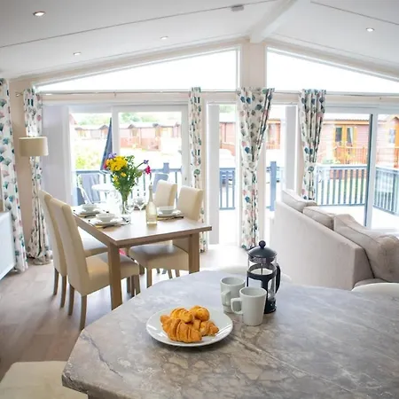 Penny Lodge The Stunning New Luxury Lodge With Hot Tub Situated In Idyllic Surroundings Lodge *